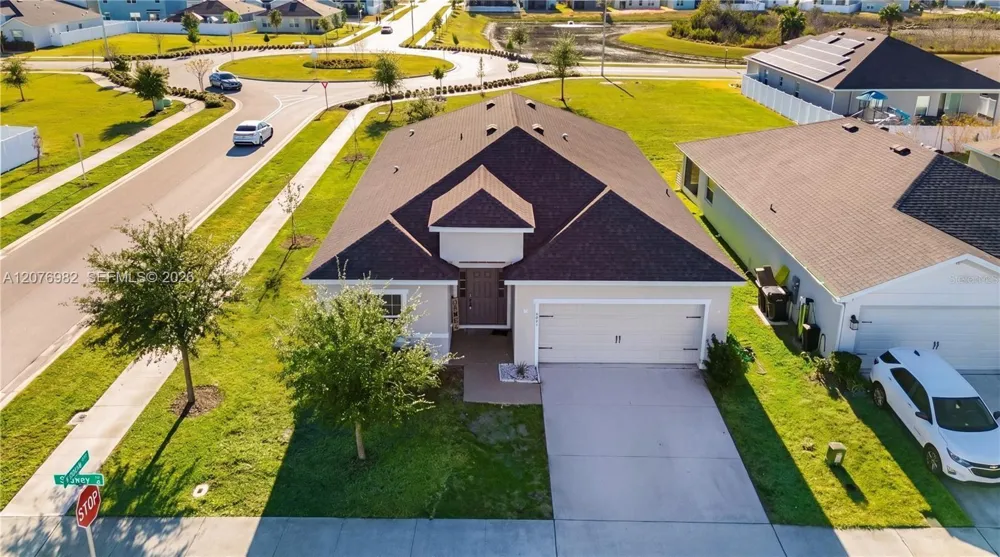 840 SYDNEY STREET Davenport, FL 33837