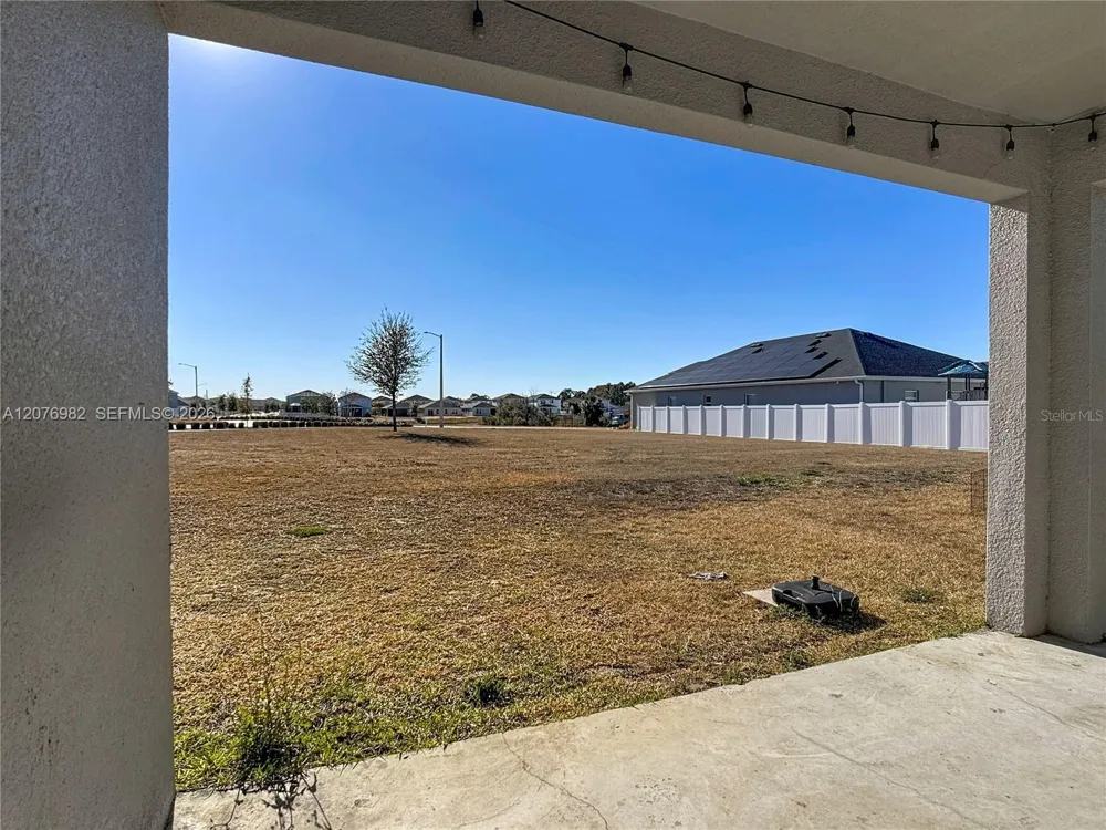 840 SYDNEY STREET Davenport, FL 33837