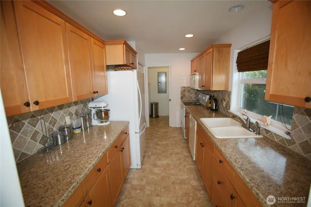 34905 I STREET Ocean Park, WA 98640