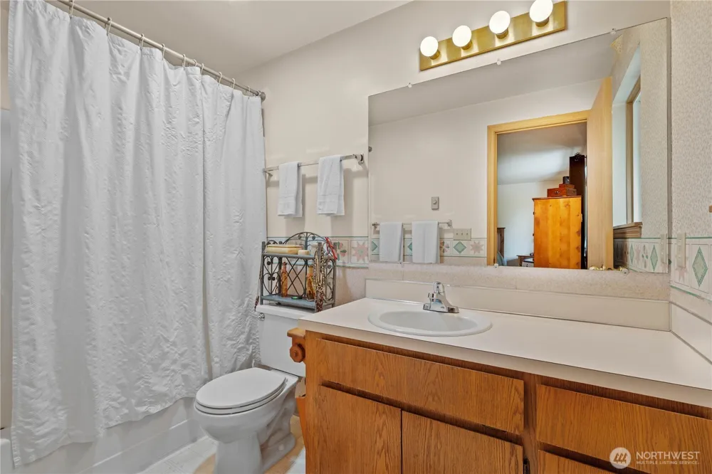 444 143rd Avenue SE Tenino, WA 98589