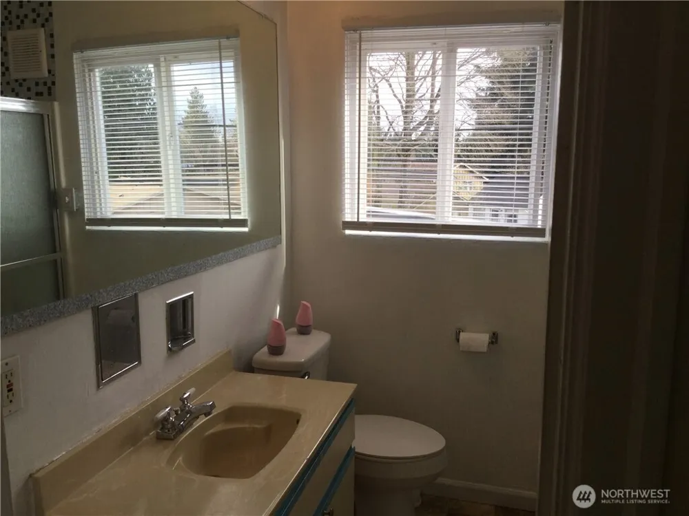 801 Pecks Drive #A Everett, WA 98203