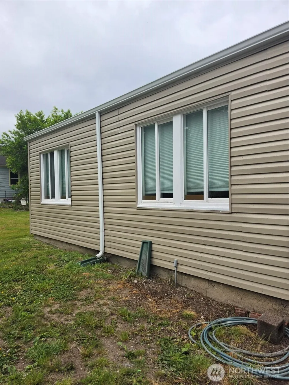 1720 Snyder Avenue Bremerton, WA 98312