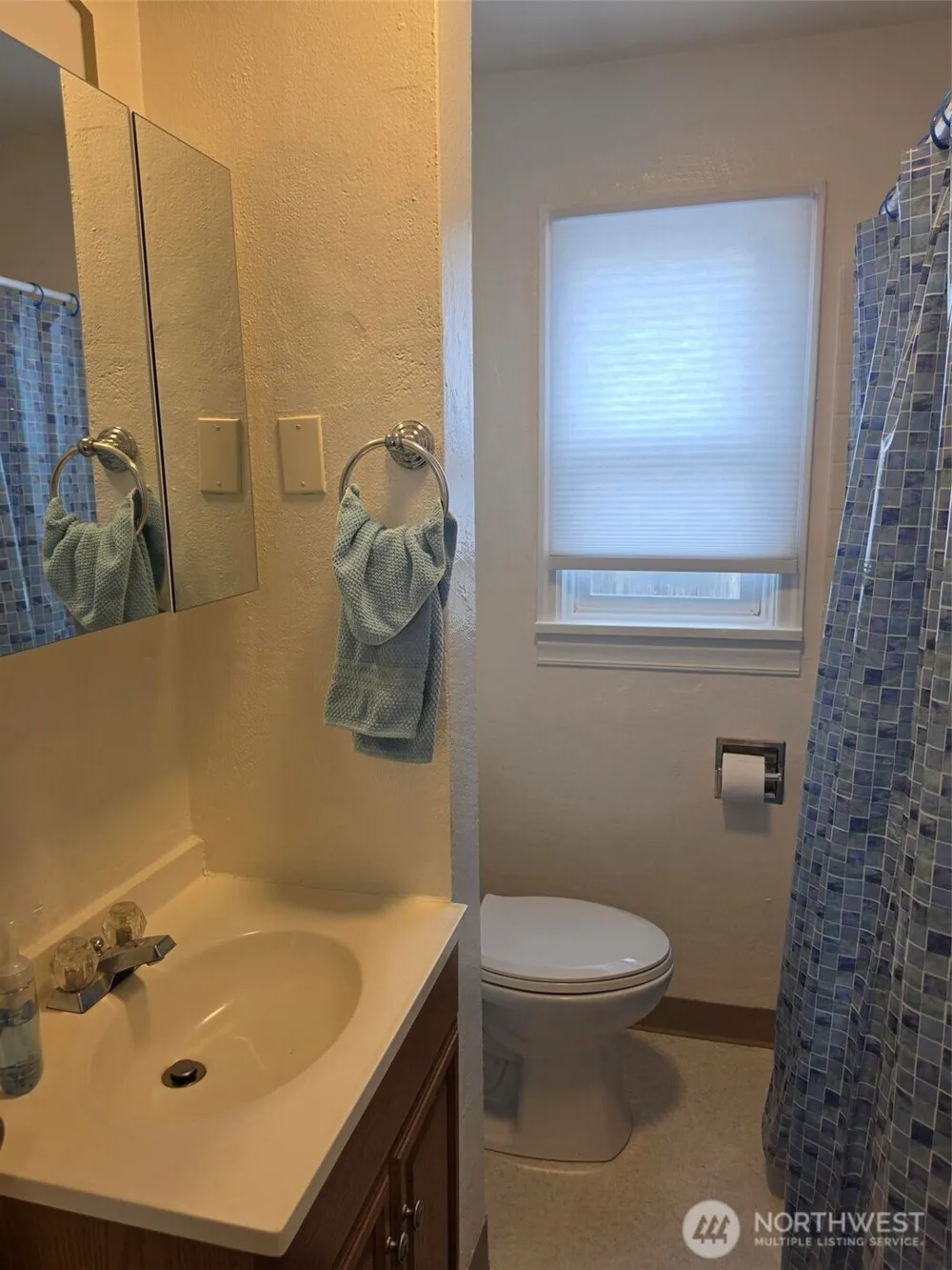 1720 Snyder Avenue Bremerton, WA 98312