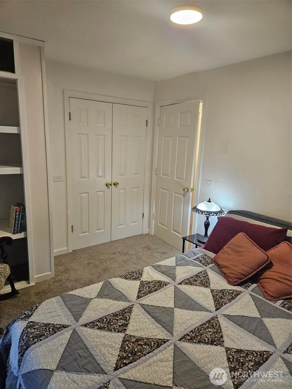 1720 Snyder Avenue Bremerton, WA 98312