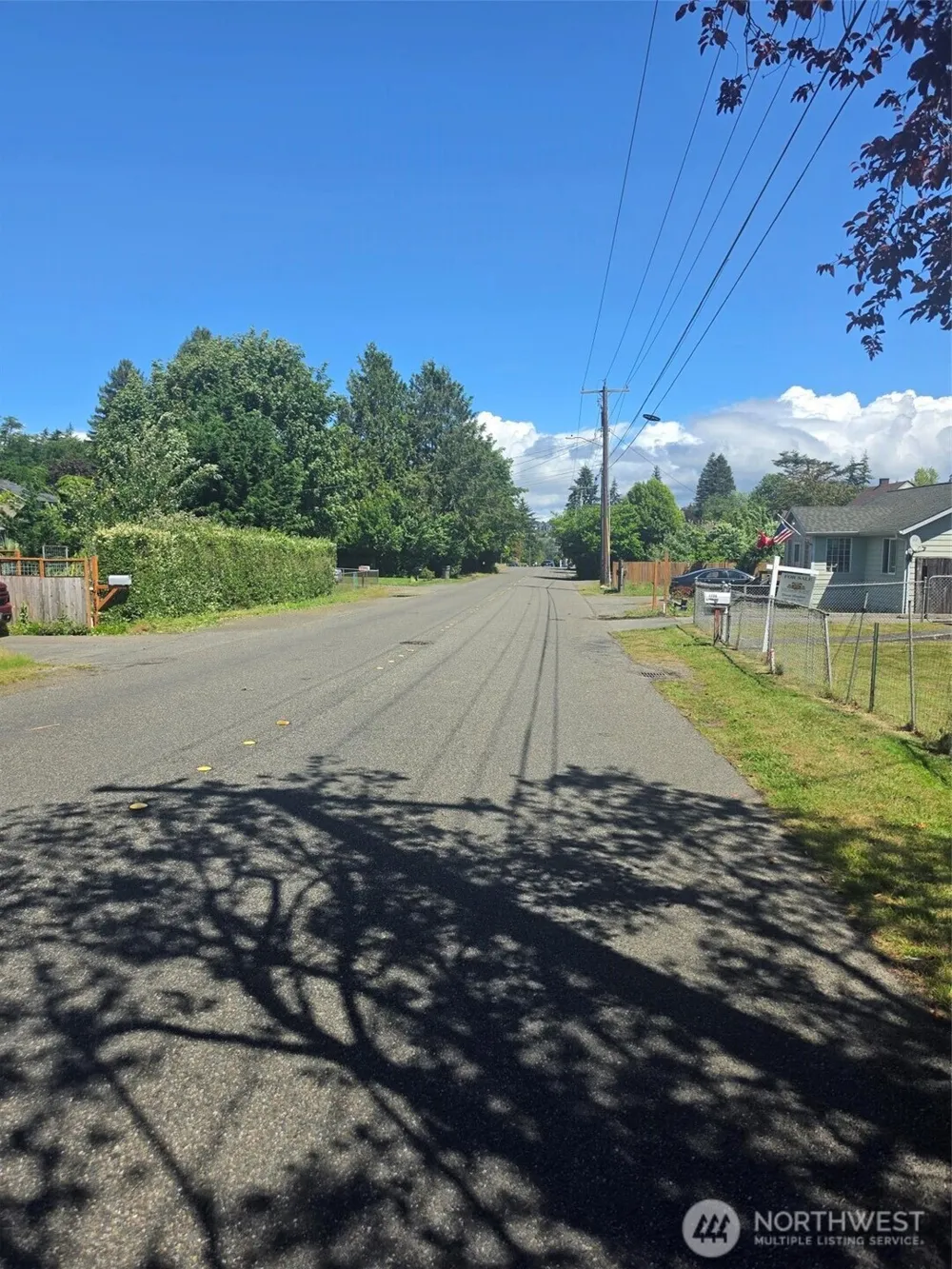 1720 Snyder Avenue Bremerton, WA 98312