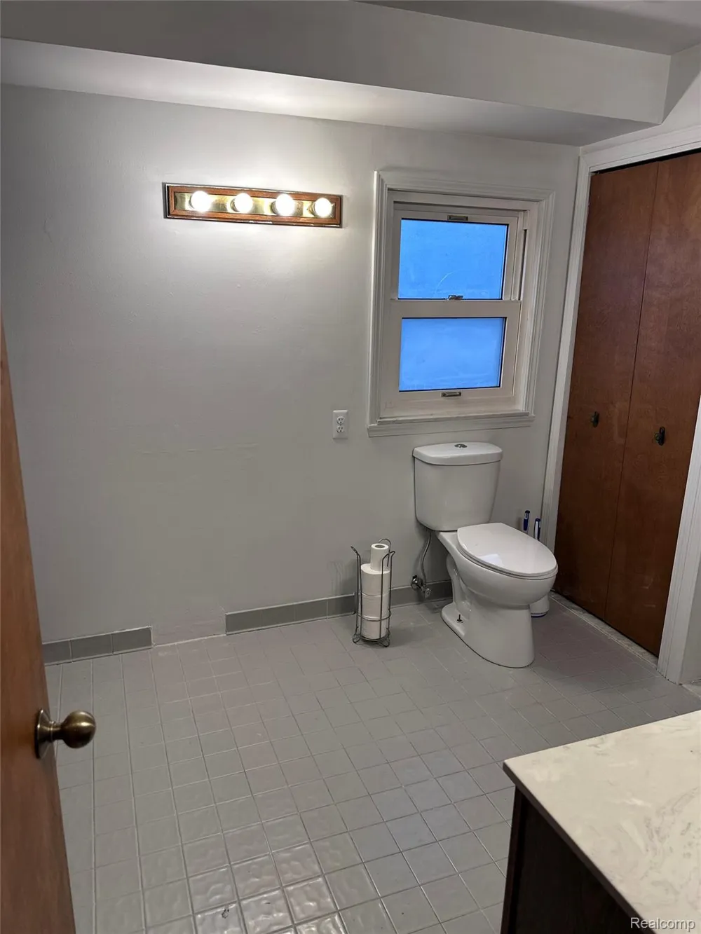 48481 Harbor Drive Chesterfield Township, MI 48047