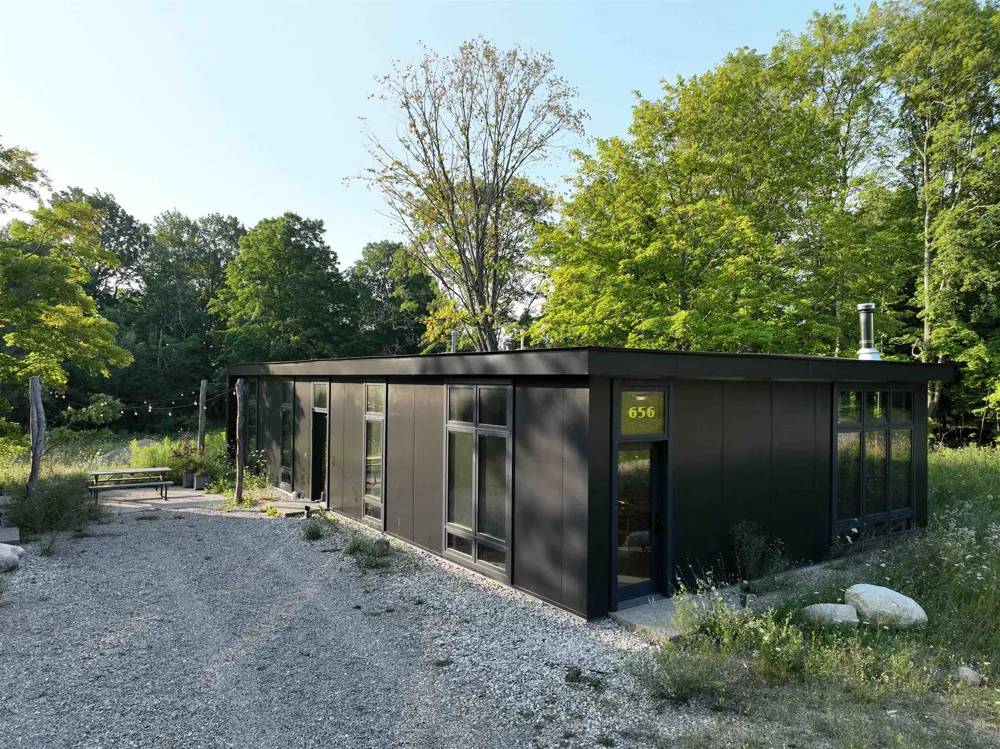 656 Thunder Road Leelanau Township, MI 49670