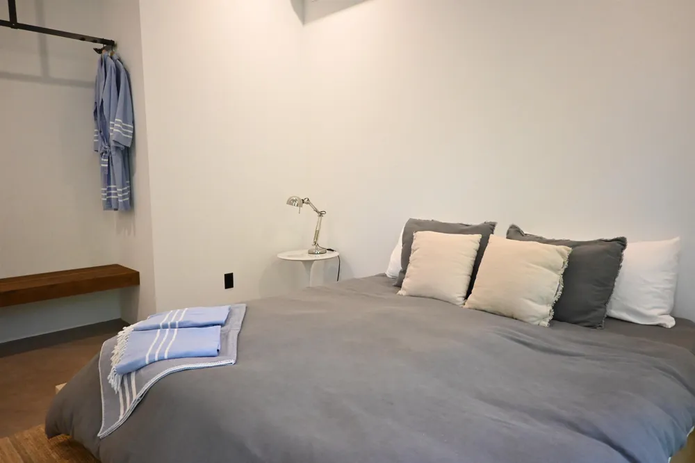 656 Thunder Road Leelanau Township, MI 49670