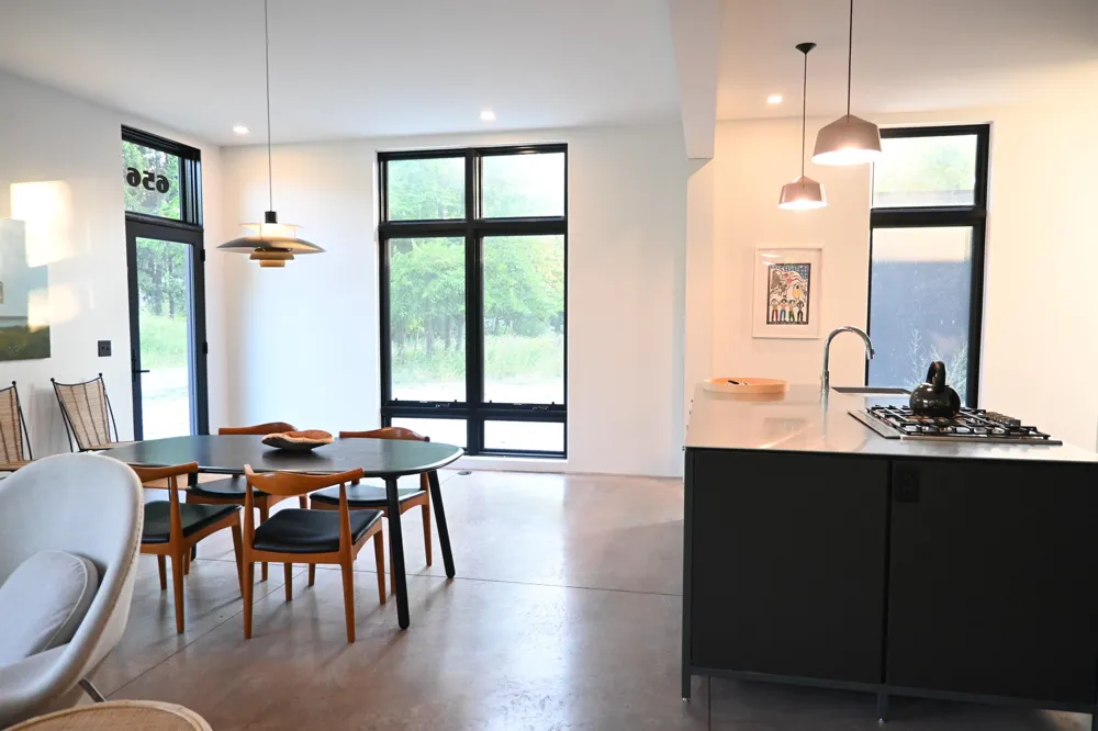 656 Thunder Road Leelanau Township, MI 49670