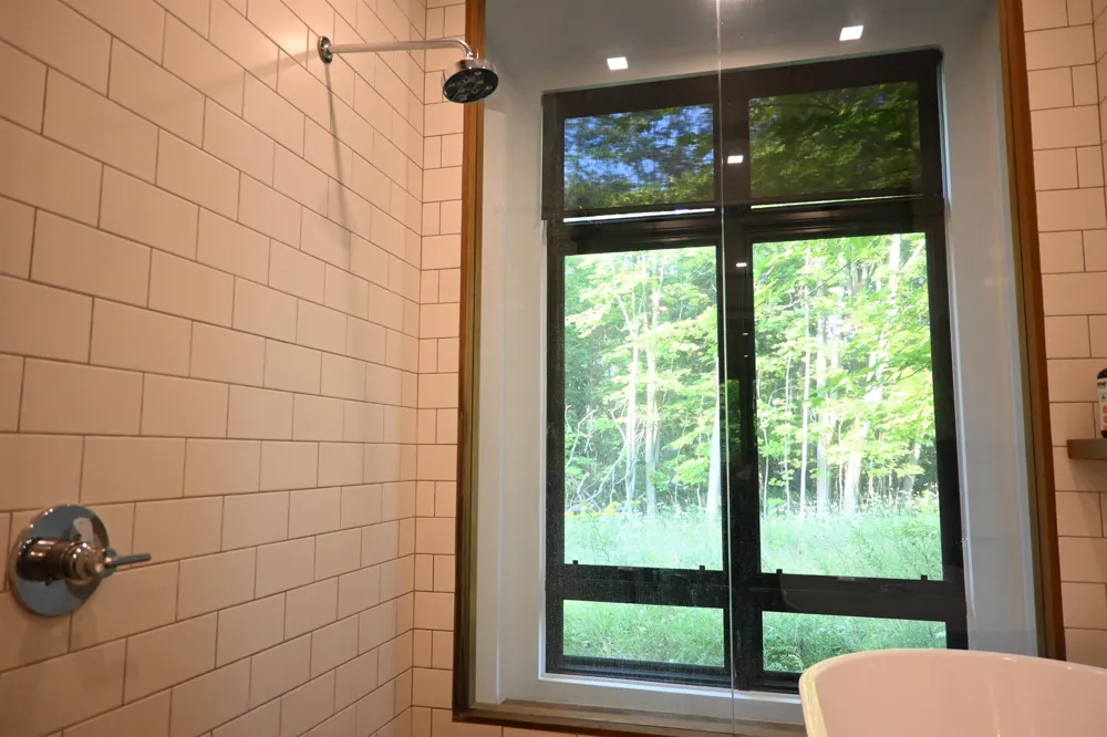 656 Thunder Road Leelanau Township, MI 49670
