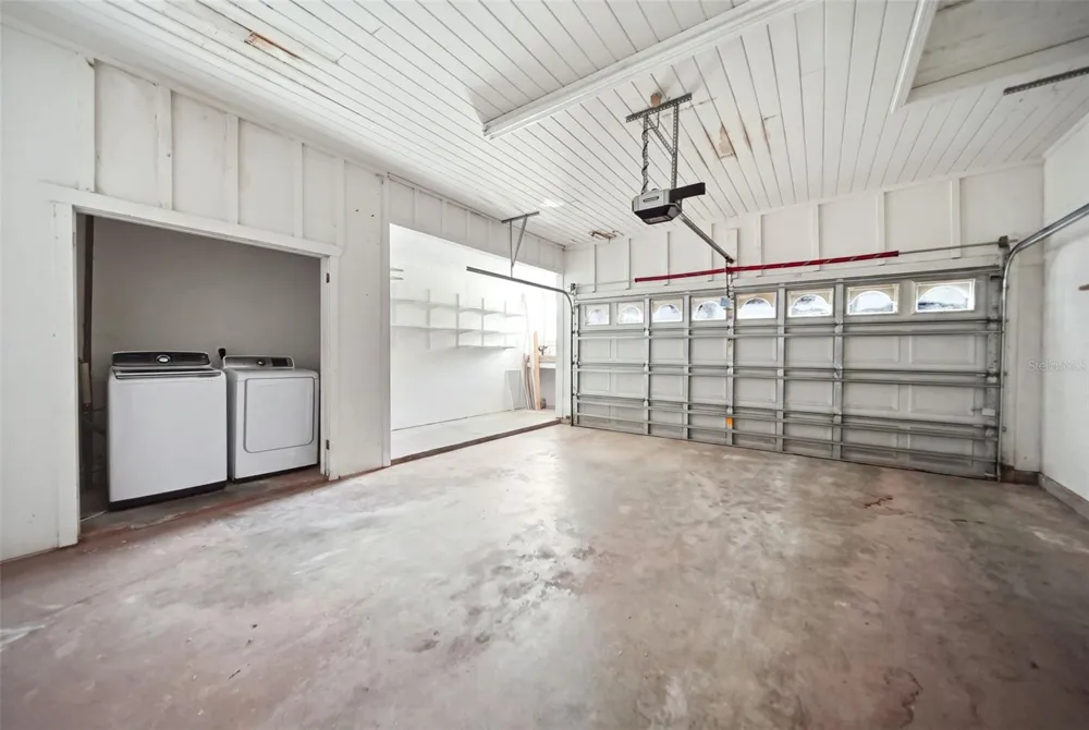 1540 E HORATIO AVENUE Maitland, FL 32751