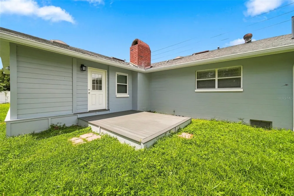 1540 E HORATIO AVENUE Maitland, FL 32751