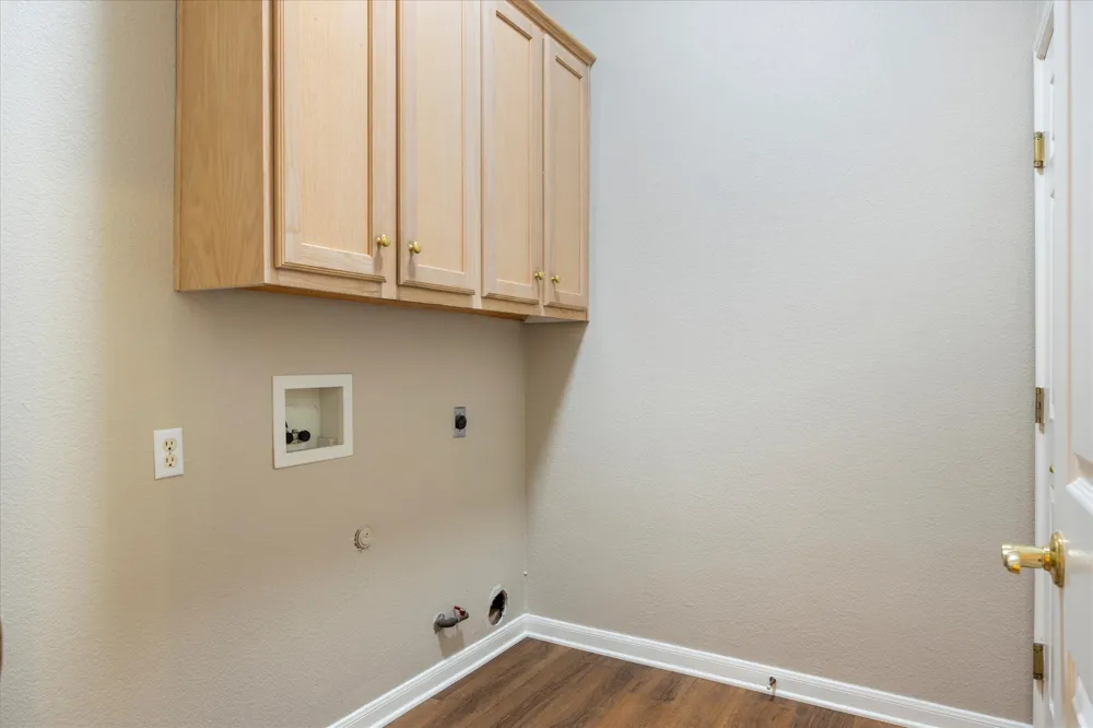 122 Dan Moody Trail Georgetown, TX 78633
