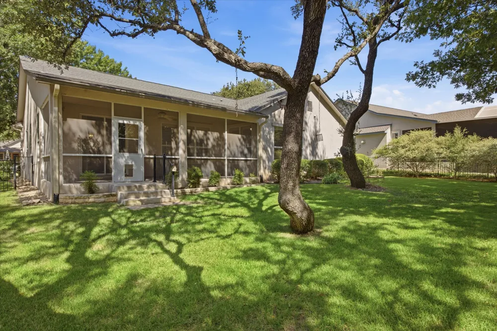 122 Dan Moody Trail Georgetown, TX 78633