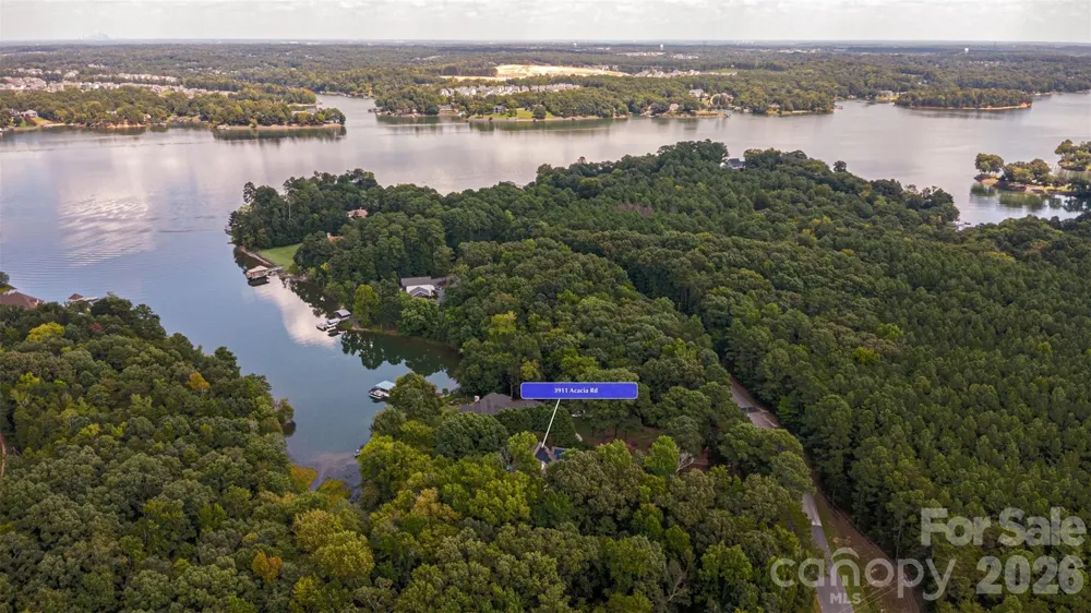 3911 Acacia Road York, SC 29745