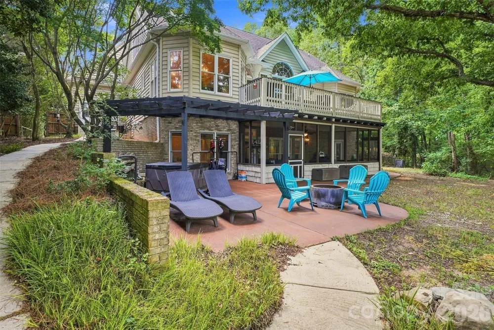 3911 Acacia Road York, SC 29745