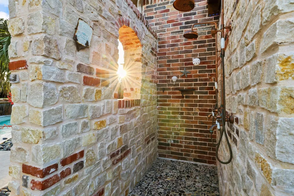 1702 Verdi Lane Sherman, TX 75090