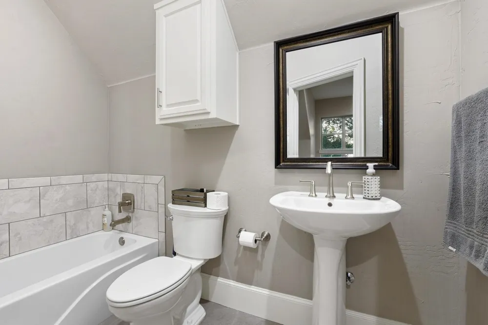1702 Verdi Lane Sherman, TX 75090