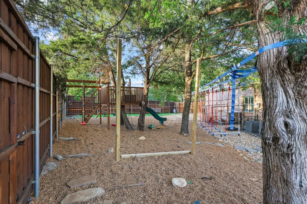 1702 Verdi Lane Sherman, TX 75090
