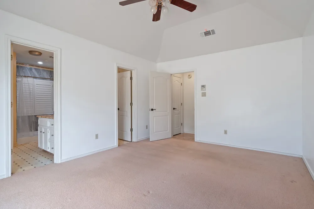 3016 County Road 4405 Commerce, TX 75428