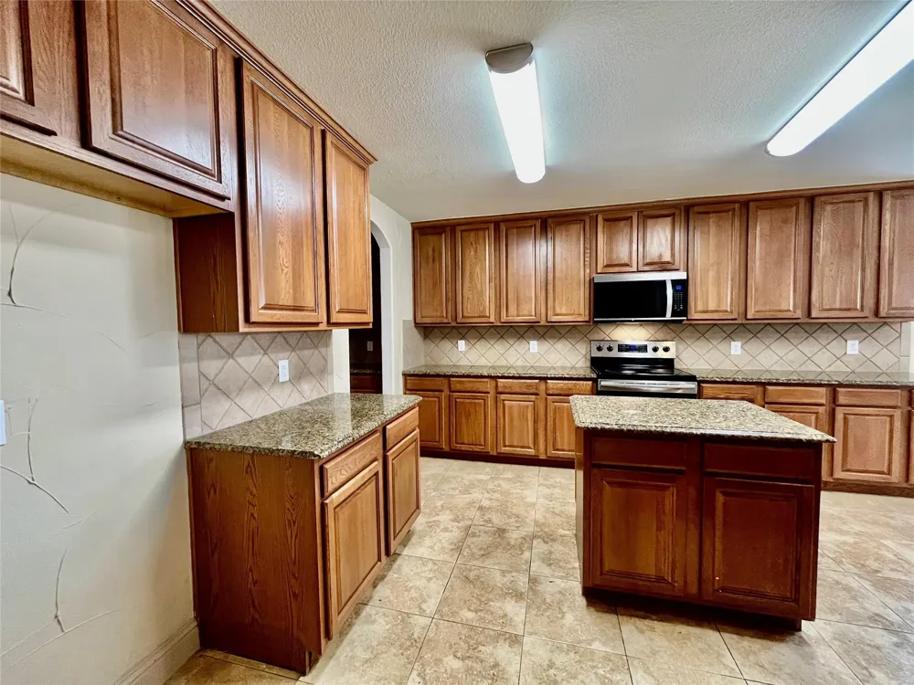 1005 Tallahassee Drive Denton, TX 76208