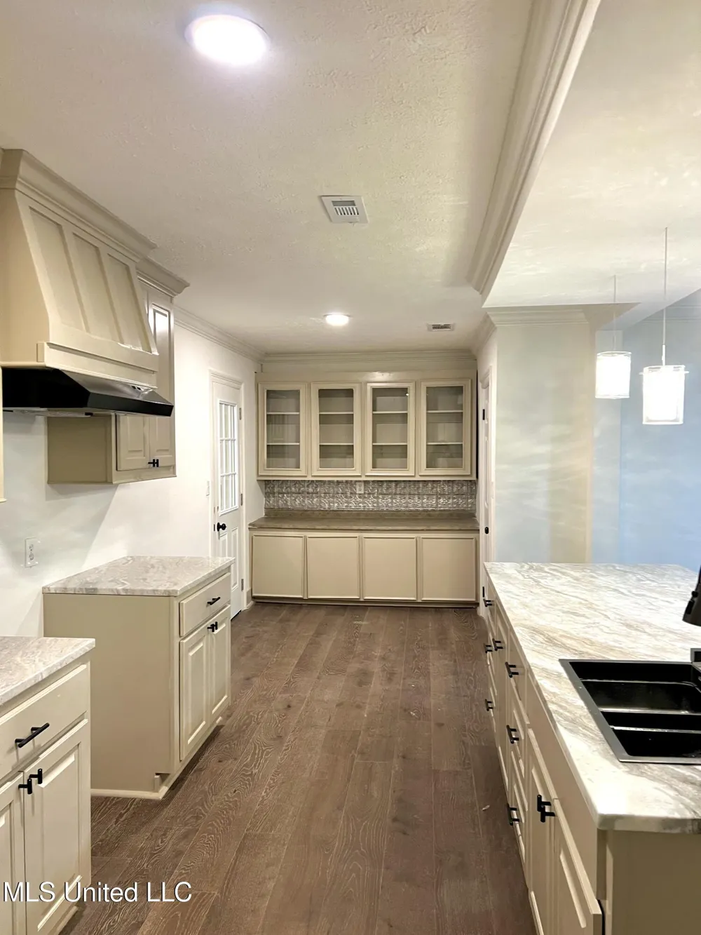 352 Beverly Circle Crystal Springs, MS 39059