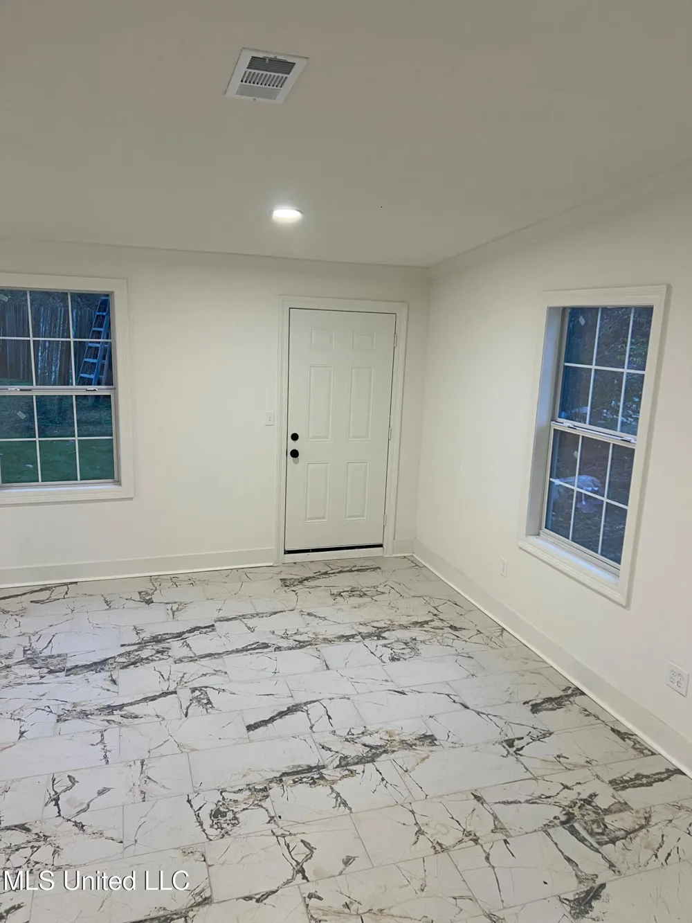 352 Beverly Circle Crystal Springs, MS 39059