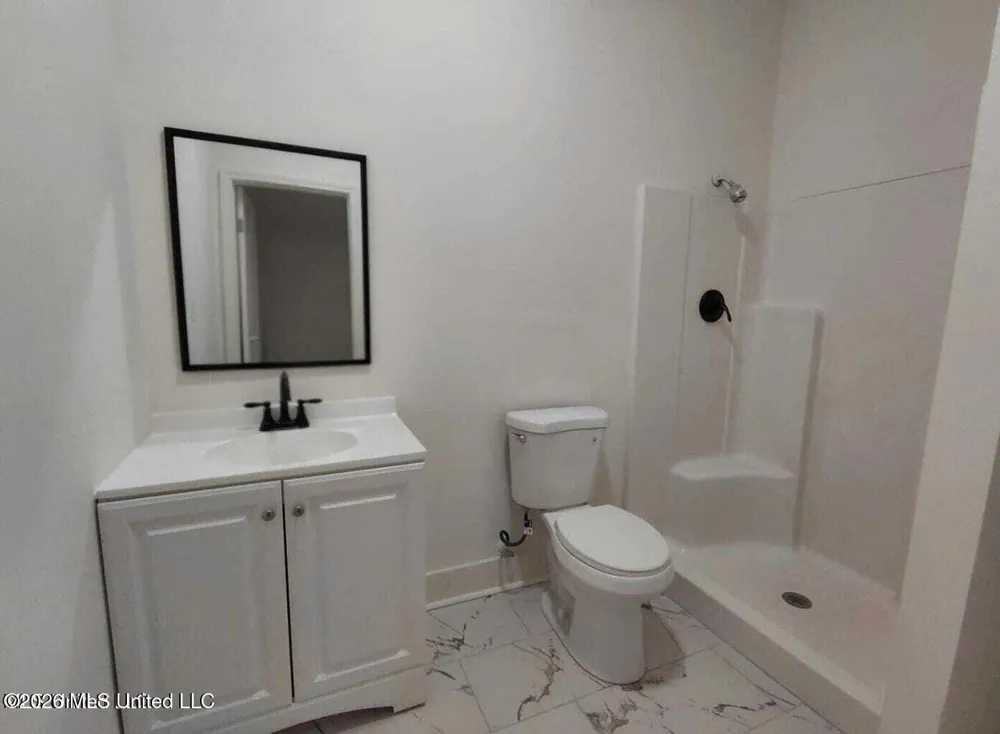 352 Beverly Circle Crystal Springs, MS 39059