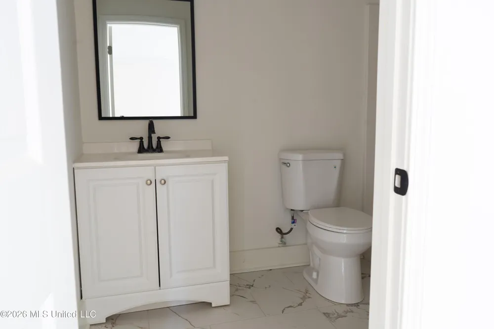 352 Beverly Circle Crystal Springs, MS 39059
