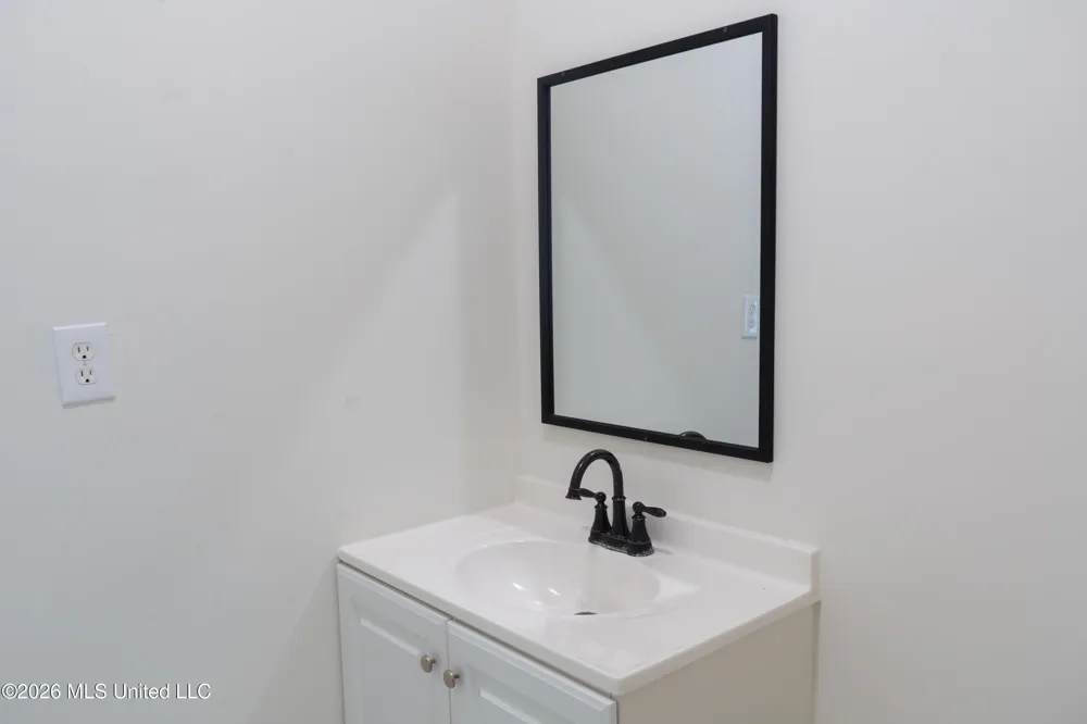 352 Beverly Circle Crystal Springs, MS 39059