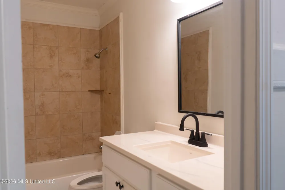 352 Beverly Circle Crystal Springs, MS 39059