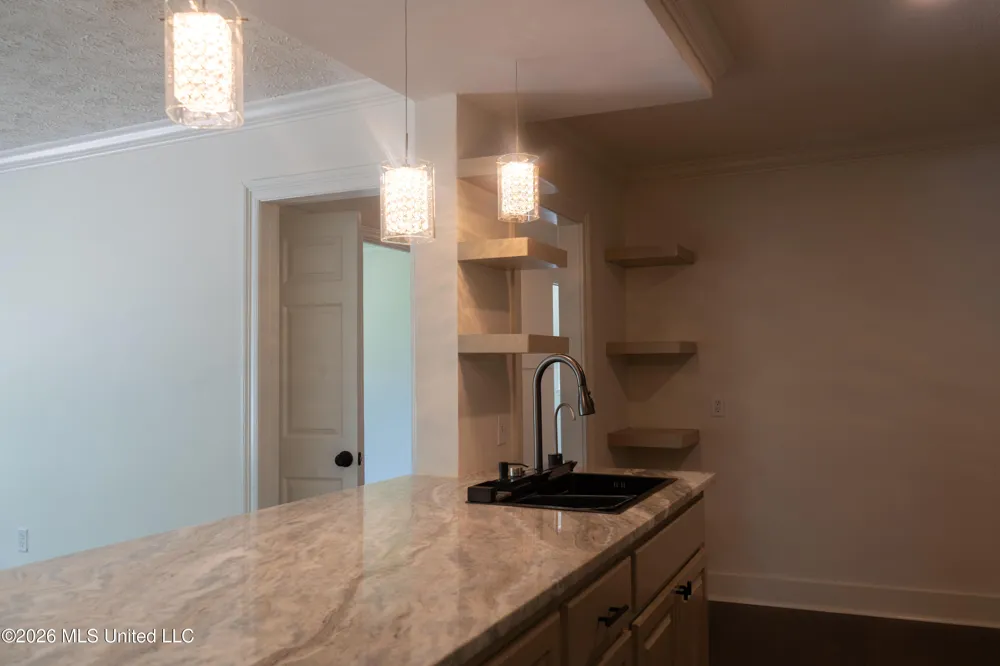 352 Beverly Circle Crystal Springs, MS 39059