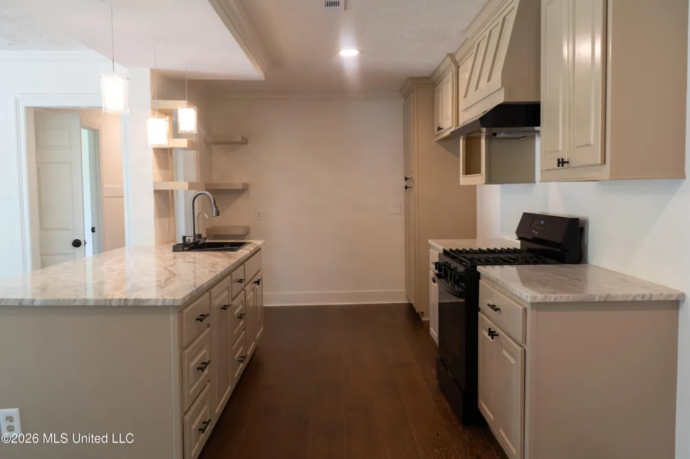 352 Beverly Circle Crystal Springs, MS 39059