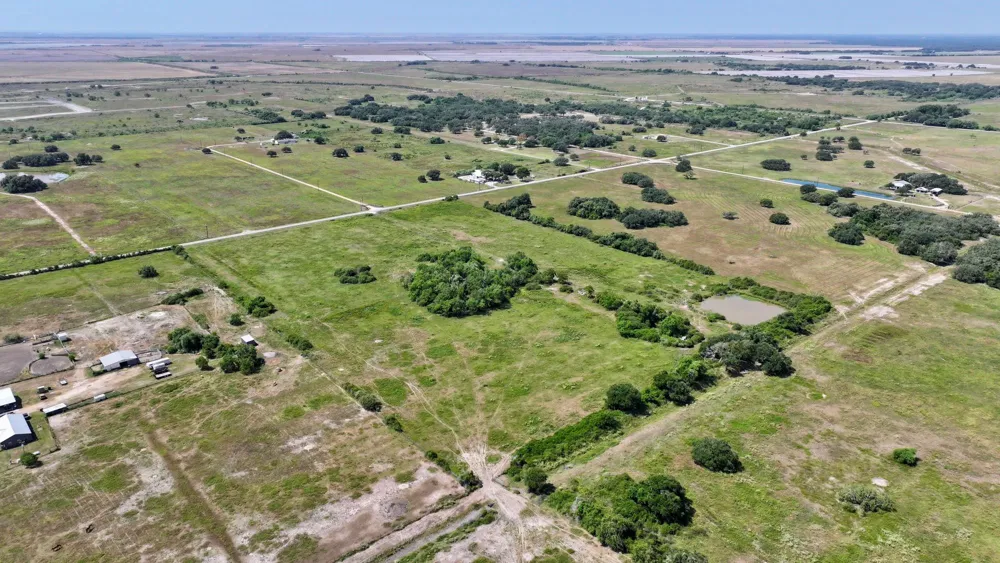 County Road 465 Texaco Road Blessing, TX 77419