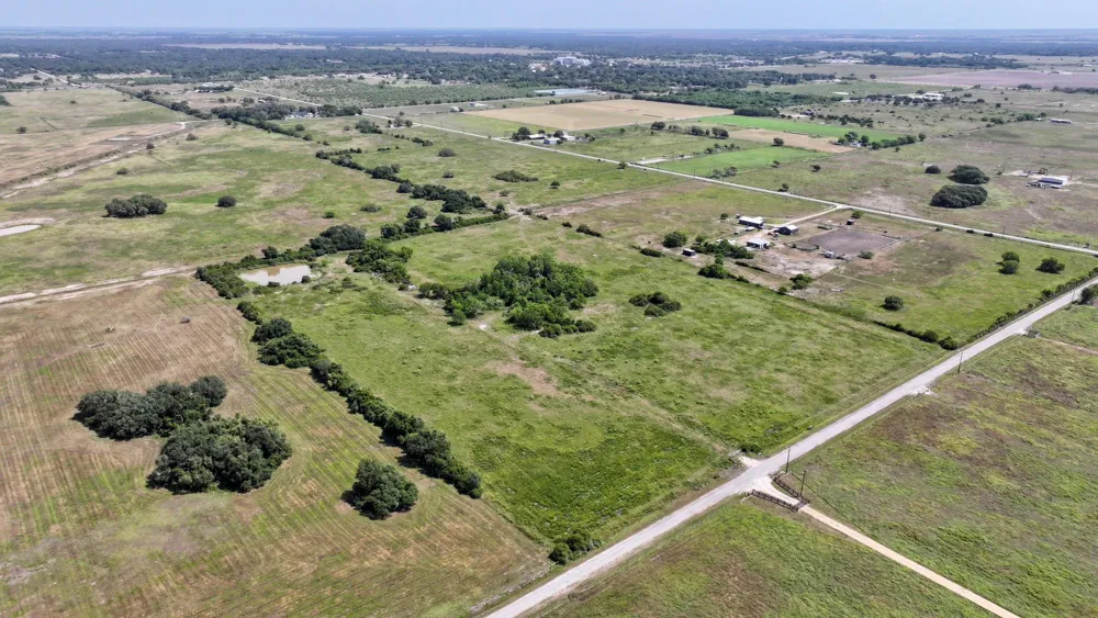 County Road 465 Texaco Road Blessing, TX 77419