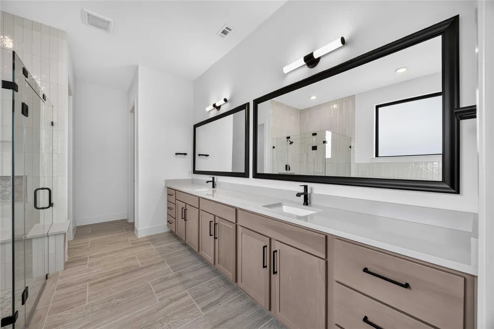2505 Barton Creek Trail Dr Friendswood, TX 77546