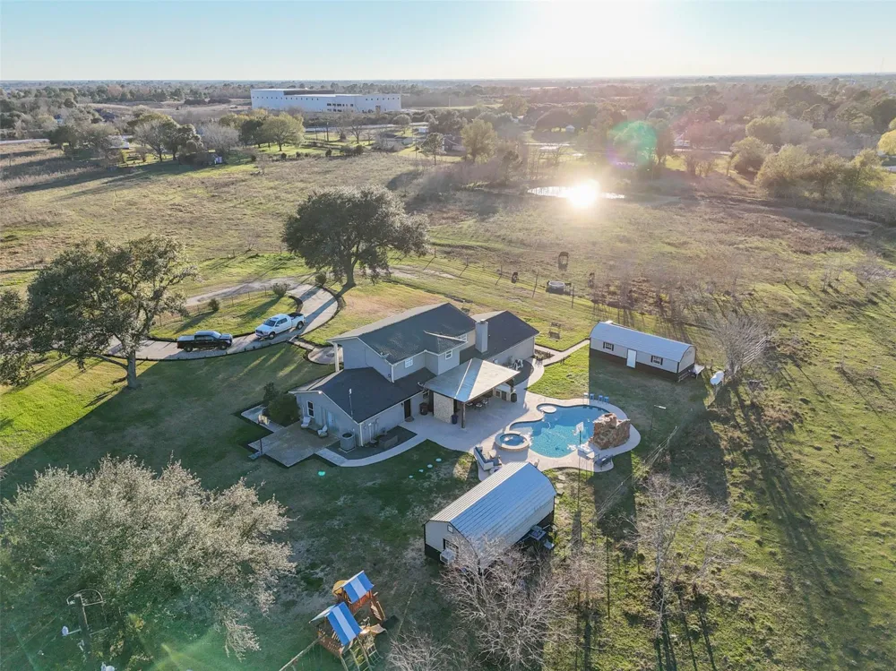 43910 Highway 290 Business Prairie View, TX 77484