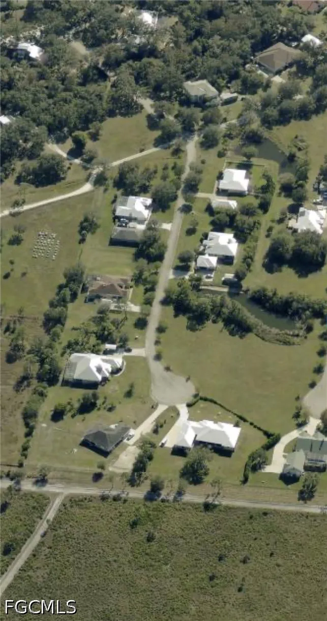 Bridge Wood Court Alva, FL 33920