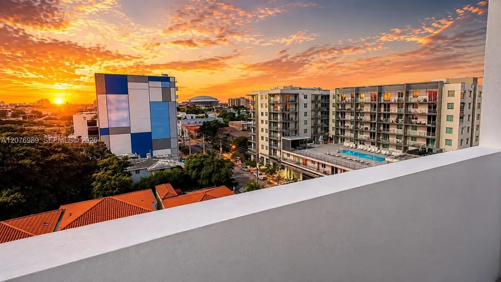 36 NW 6th Ave #805 Miami, FL 33128
