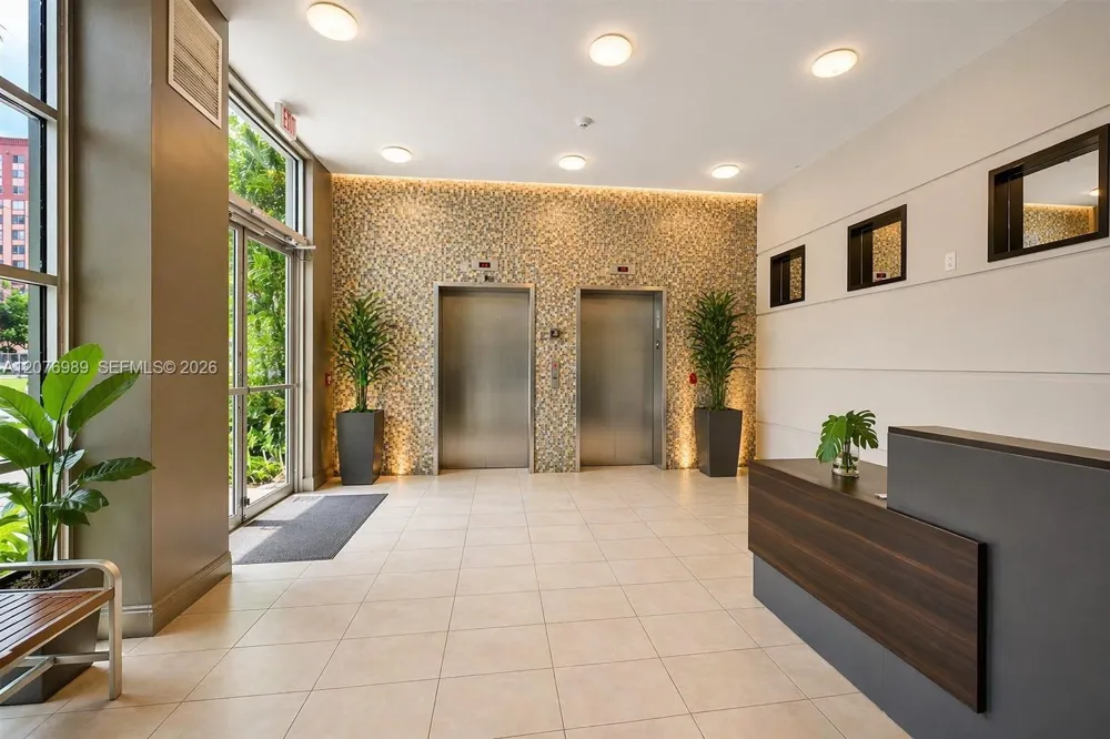 36 NW 6th Ave #805 Miami, FL 33128