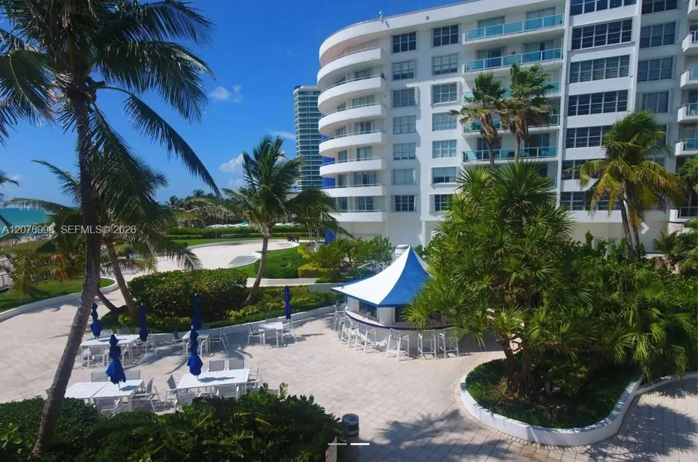 5161 Collins Ave #815 Miami Beach, FL 33140