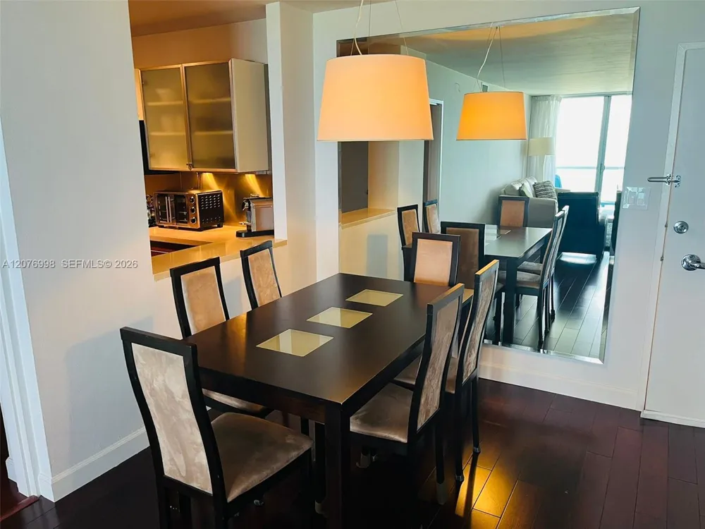5161 Collins Ave #815 Miami Beach, FL 33140
