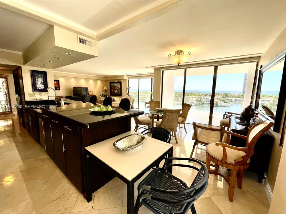 19707 Turnberry Way #10E Aventura, FL 33180