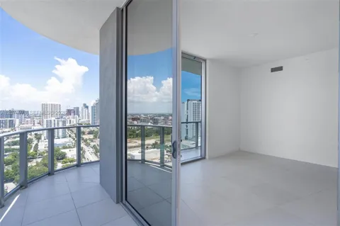 1400 Biscayne Blvd #2507