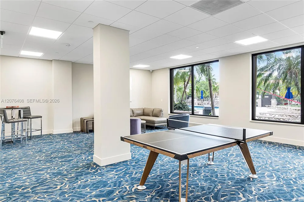 90 Edgewater Dr #104 Coral Gables, FL 33133