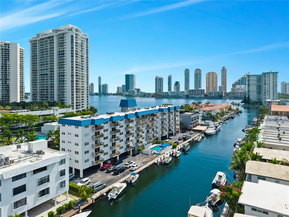 3770 NE 171st St #504 North Miami Beach, FL 33160