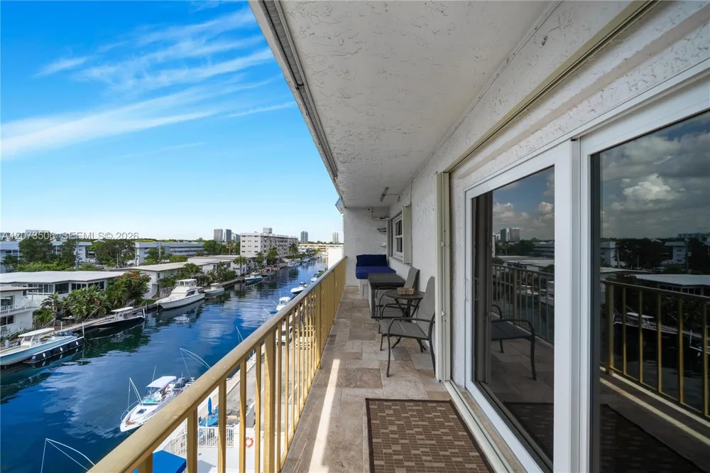 3770 NE 171st St #504 North Miami Beach, FL 33160