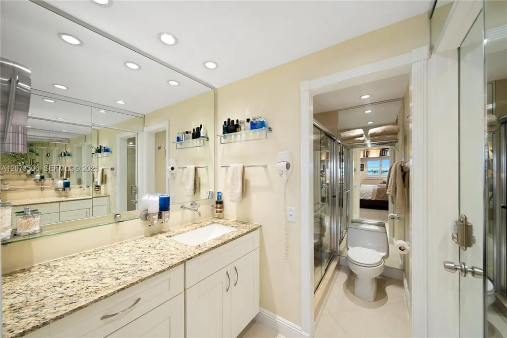 3770 NE 171st St #504 North Miami Beach, FL 33160