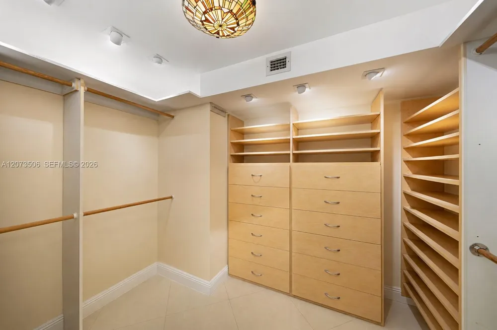 3770 NE 171st St #504 North Miami Beach, FL 33160