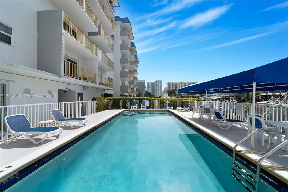 3770 NE 171st St #504 North Miami Beach, FL 33160